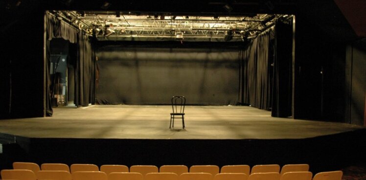 تئاتر در ایران تنها یک هنر سرگرم‌کننده نیست